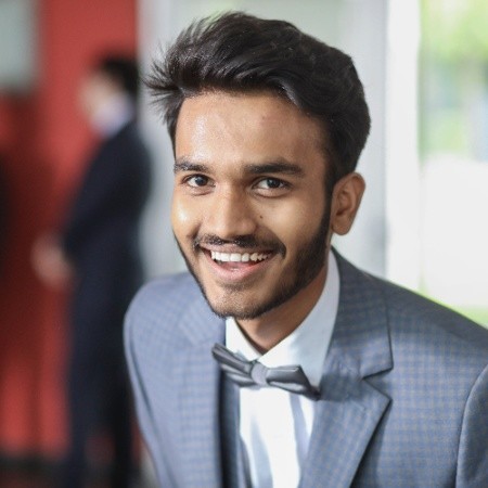 <span style="color:#00ABC5">Sanyam Gandhi,</span> Chief Executive Officer at <a href="https://play.google.com/store/apps/details?id=com.charteredbike.android&hl=en_IN&gl=US" rel="nofollow">Chartered Bike</a>